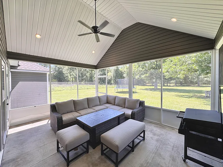 19 Prescott Dr — Photo 7