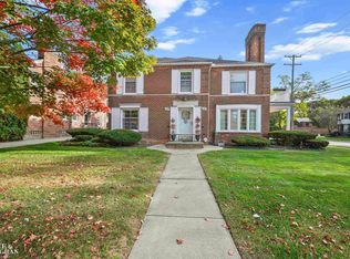 442-444 Neff Rd, Grosse Pointe, MI 48230