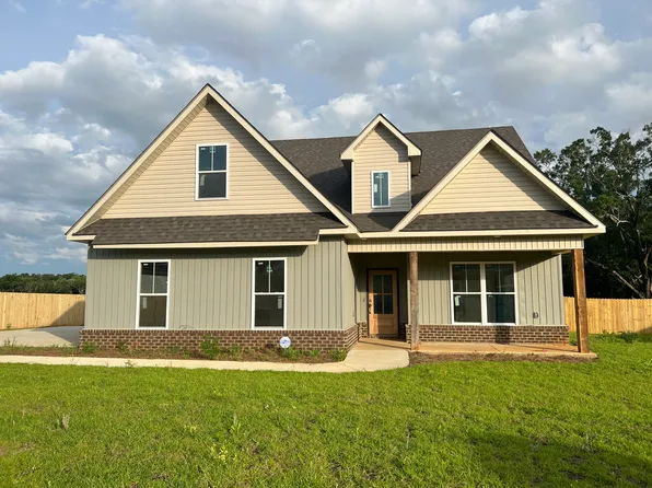 104 Conneway Ct, Enterprise, AL 36330
