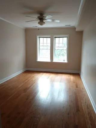 2704 W Ainslie St #6-2 — Photo 6