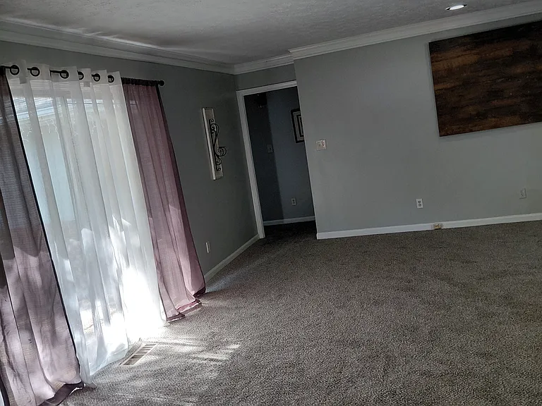 4483 Riverwood Cir — Photo 8