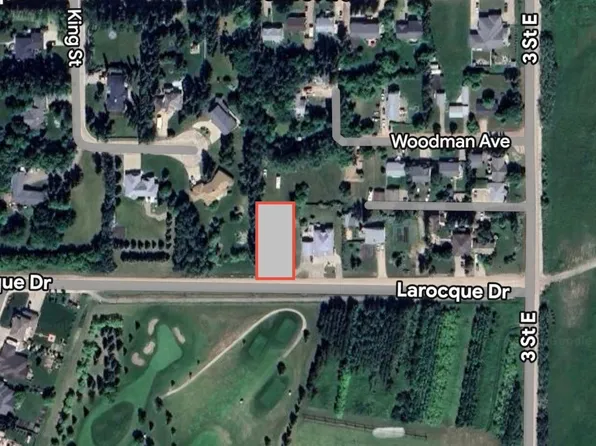 211 Laroucque Drive, Meadow Lake, SK S9X 1H3