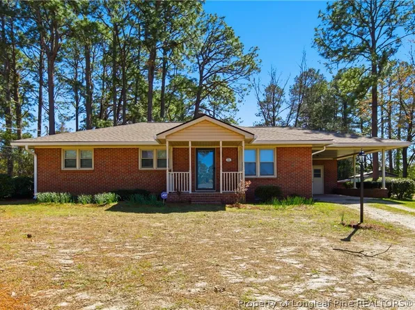 512 Longview Dr, Fayetteville, NC 28311