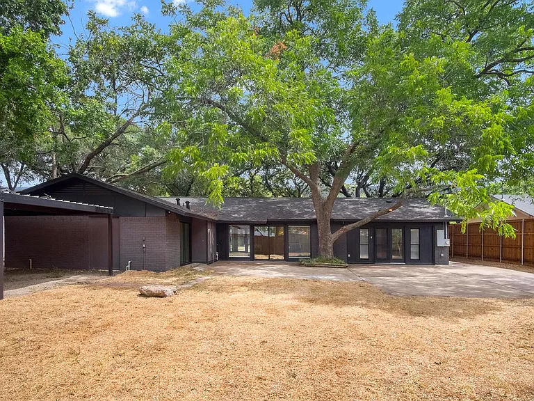 3271 Whitehall Dr — Photo 26