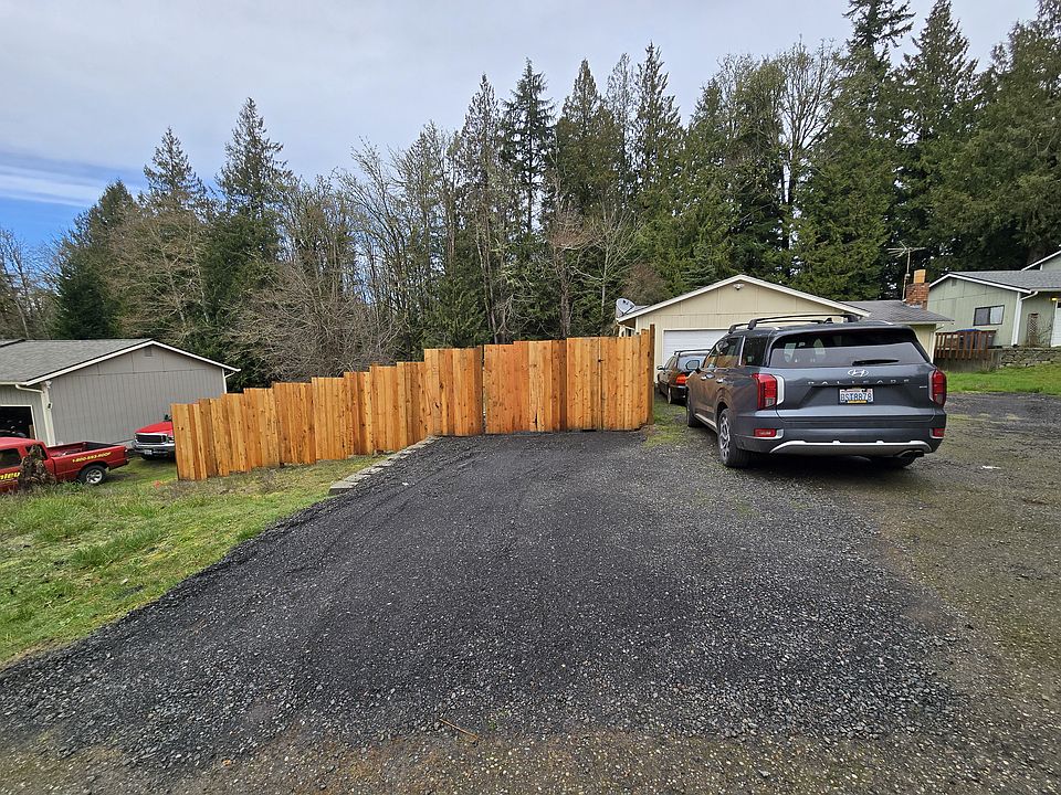 1st image of 1441 SE Shelton Ln