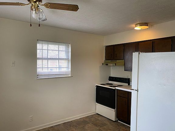 4th image of 5407 Angus Ct