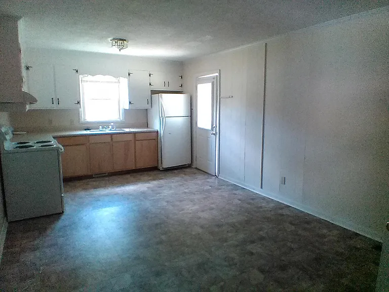 1820 Duncan Dr — Photo 11