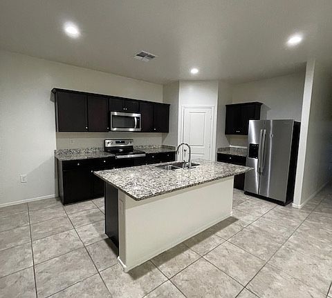 2nd image of 4625 W Lemon Ave
