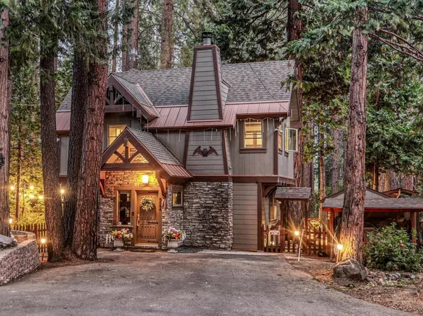 8584 Golden Ave, Kings Beach, CA 96143