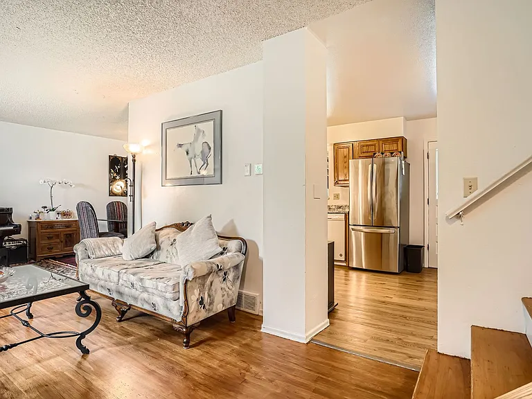 4225 Eaton Ct — Photo 8