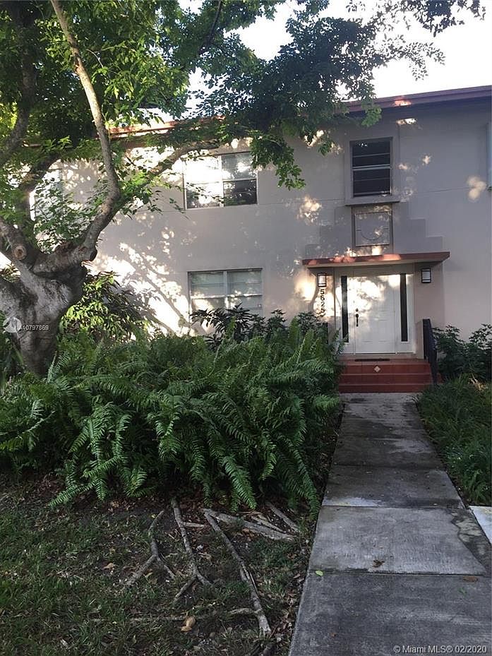 Comme des garçons miami zillow hotsell