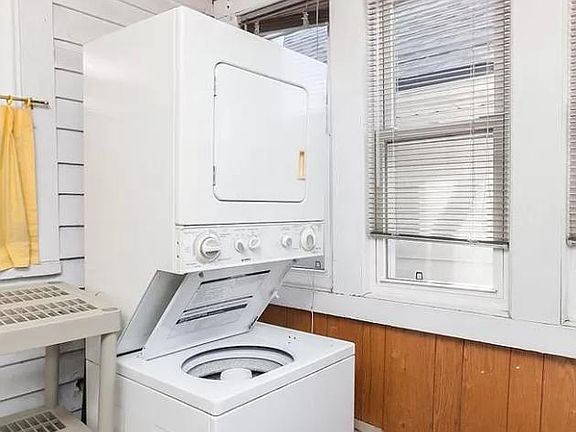 5th image of 1654 N Cleveland Ave #2F
