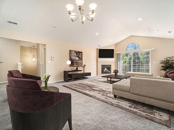 3rd image of 21203 Alexa Dr