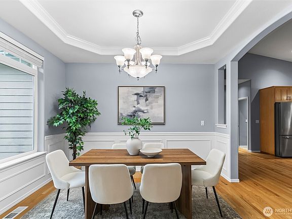 5th image of 10810 63rd Avenue NW