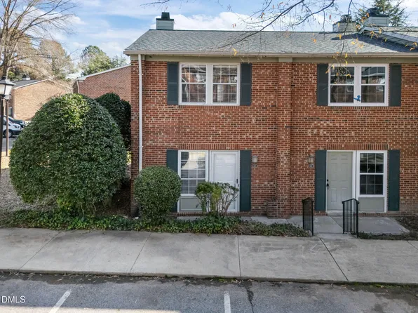 126 Friar Ln, Carrboro, NC 27510