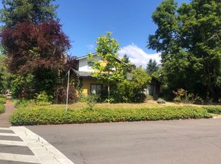 508 65th St, Springfield, OR 97478