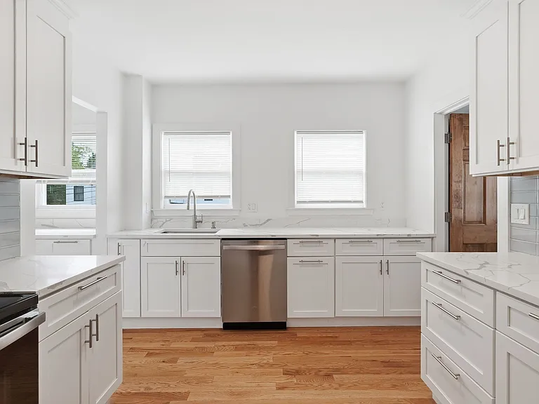 216 Broadway #2 — Photo 14