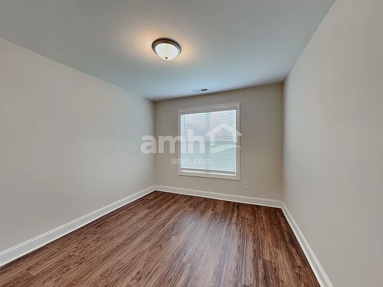 409 Forest Glen Dr — Photo 18