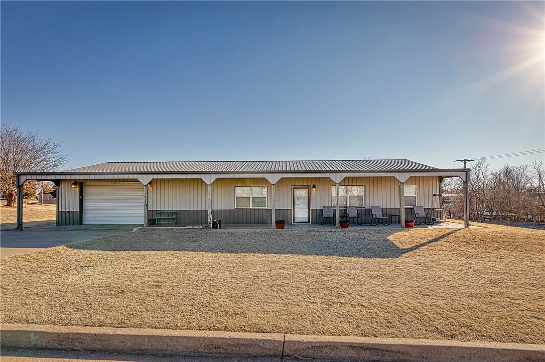1108 Main St, Hammon, OK 73650 Zillow