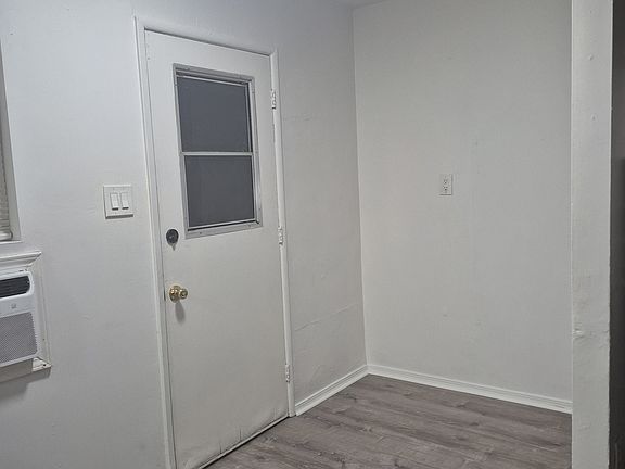 Kitchen door
