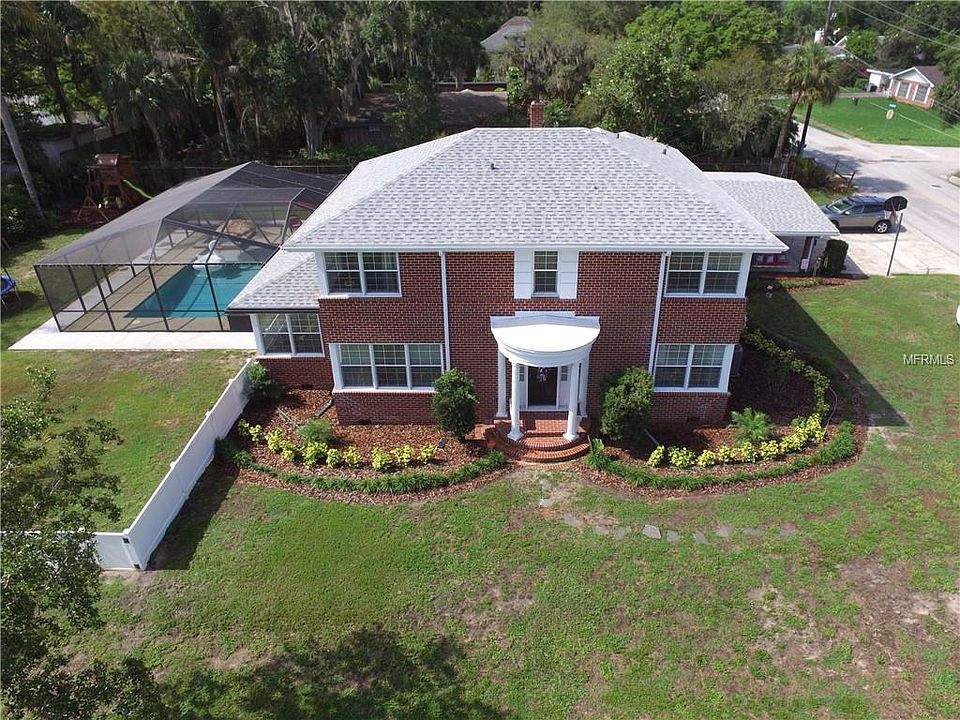 1st image of 1002 Lake Elbert Dr SE