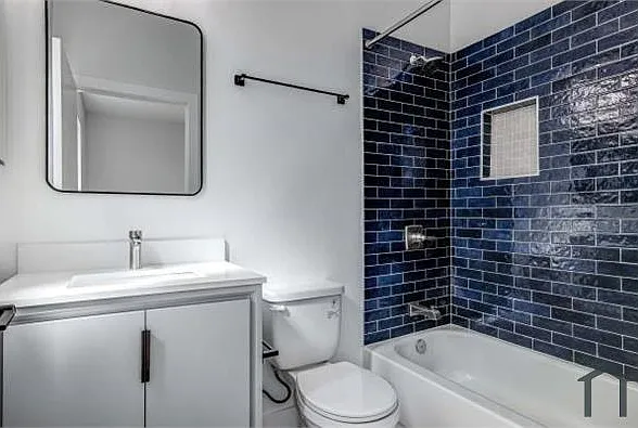 624 W 83rd St #12 — Photo 9