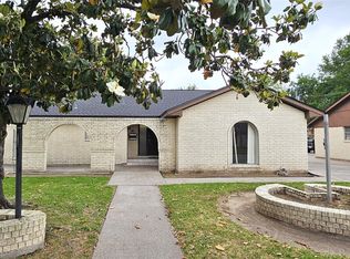 1602 Luella Ave, Deer Park, TX 77536