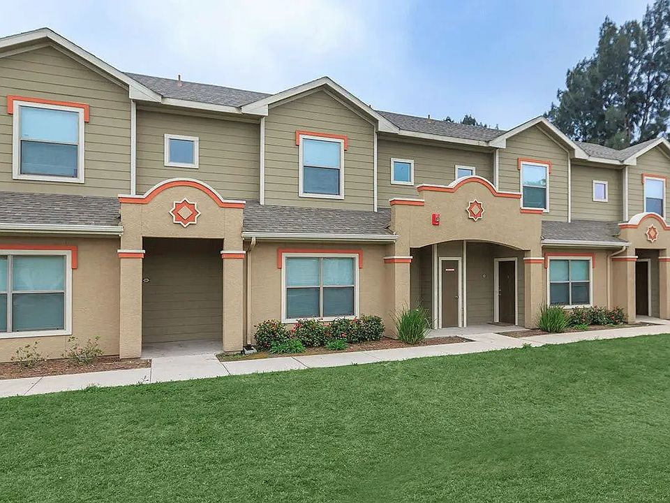 2nd image of 2100 Grapefruit St #3955