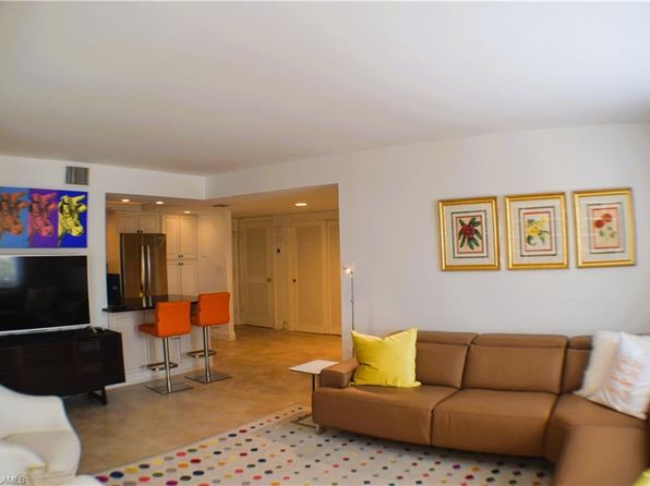 1930 Gulf Shore Blvd N APT C304
