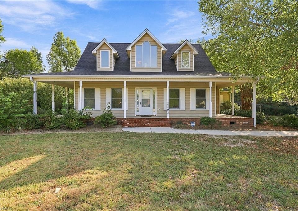 1st image of 8402 Deer Path Ct