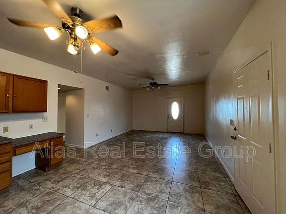 3rd image of 224 W Laguna St #2