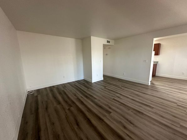 1948 Country Club Ct #1-4