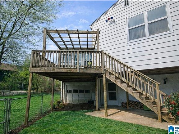 4th image of 3801 Midway Rd