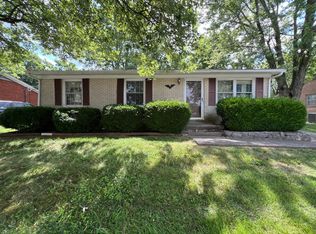 122 Pandy St, Versailles, KY 40383