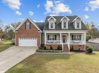 150 McDougle Ln, Clayton, NC 27520