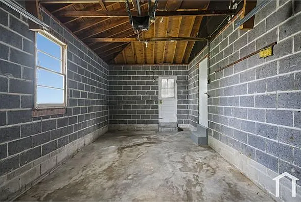 4502 Stivers St — Photo 18