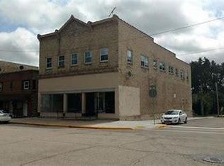 210 E Oak St APT 4, Juneau, WI 53039