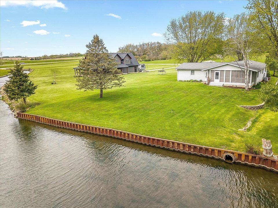 1st image of 210 Lake Summerset Rd