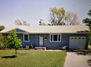 1910 N 8th St, Garden City, KS 67846