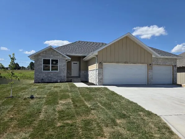679 W Castor Loop, Nixa, MO 65714