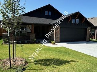 20120 Park Ln, Harrah, OK 73045