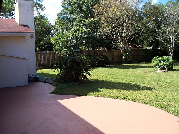 5th image of 14526 Wessex St