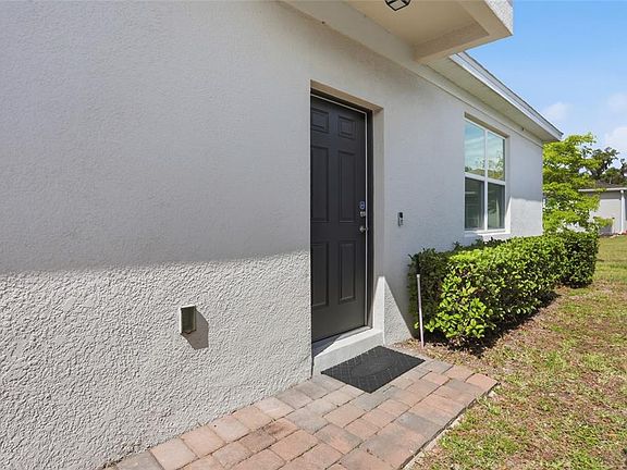 3rd image of 1841 Overcup Ave