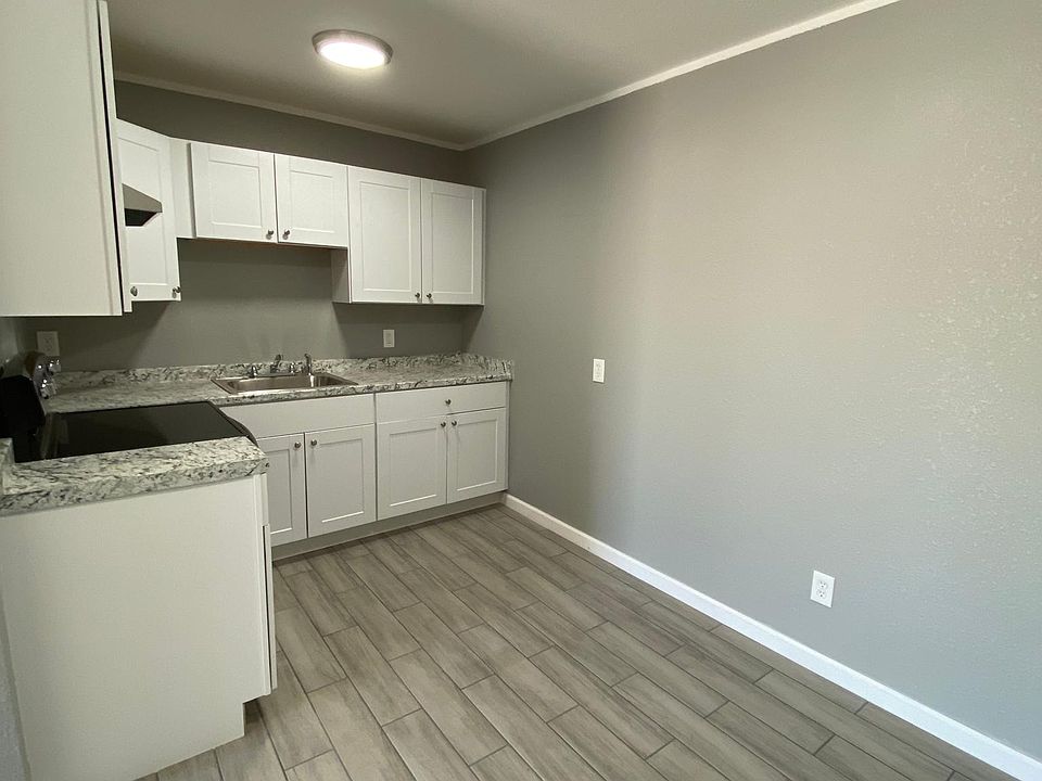 1st image of 4516 N Black Canyon Hwy APT 3