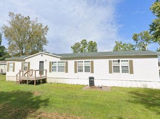 2400 W Blue Blaze Trl #B7, Herrin, IL 62948