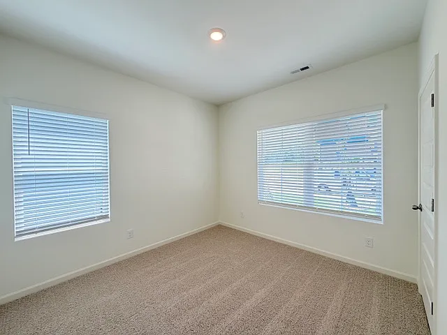 2081 Gadwall Dr — Photo 4