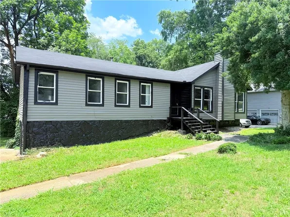 1088 Nimblewood Way, Stone Mountain, GA 30088