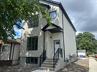 63 Lennox Ave