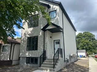 63 Lennox Ave, Winnipeg, MB R2M 1A7