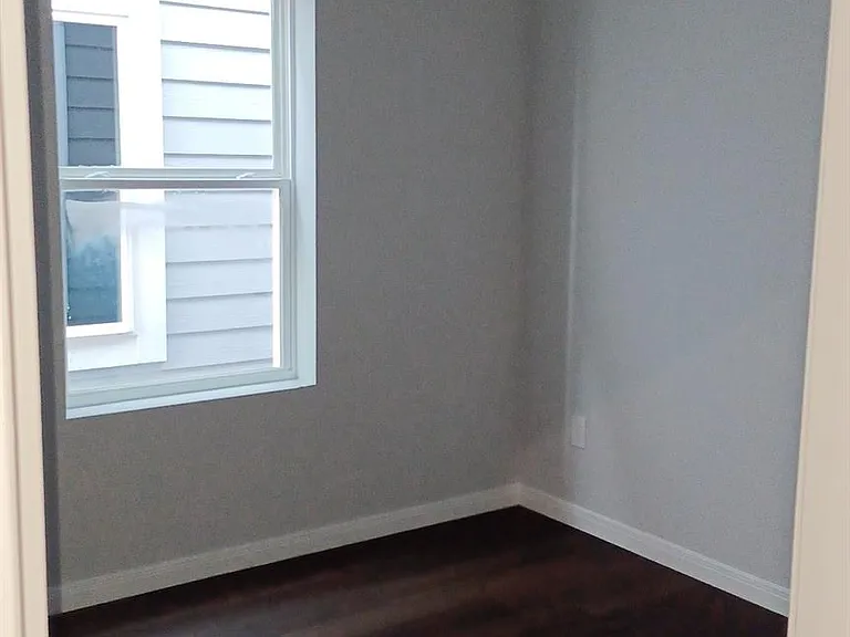 18827 Luminescent Ln — Photo 11